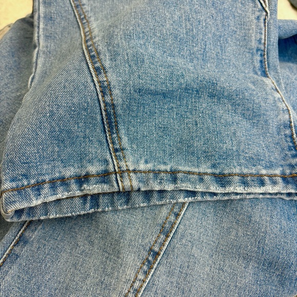 Commense Vintage High Waisted Straight Leg Jeans with Seam Details - Picture 10 of 11